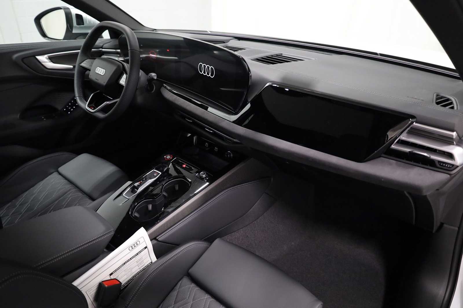 Thumbnail: 2025 Audi S5 - 6