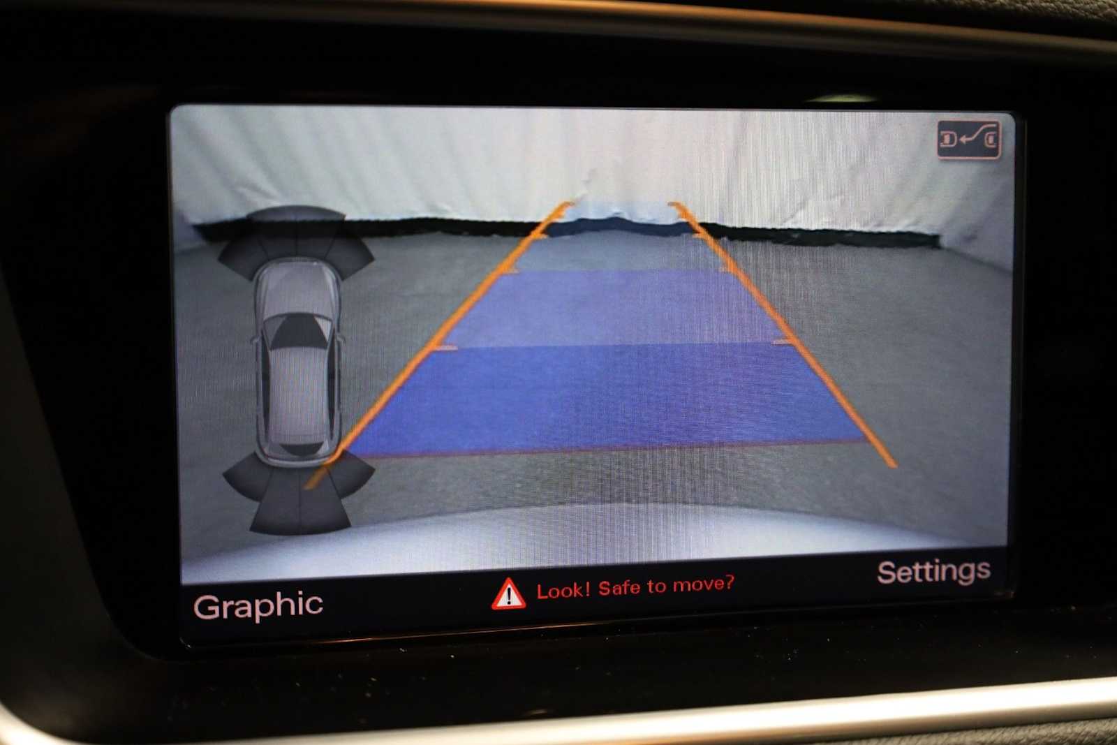 Thumbnail: 2016 Audi Q5 - 32