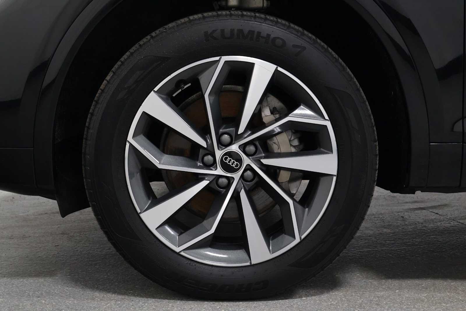 Thumbnail: 2023 Audi Q5 - 34