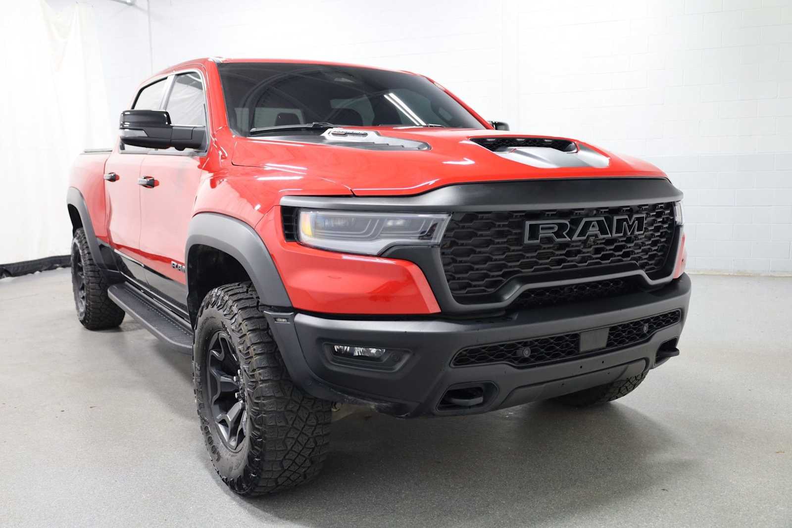 Thumbnail: 2025 RAM 1500 - 13