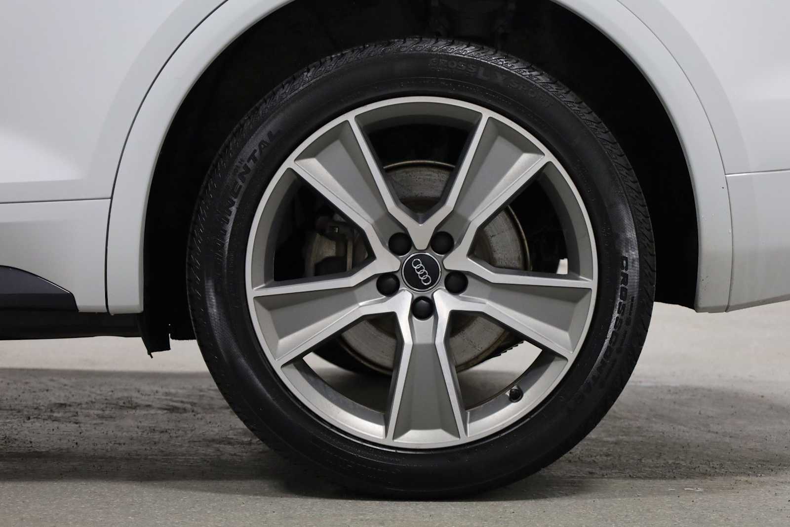 Thumbnail: 2019 Audi Q5 - 37