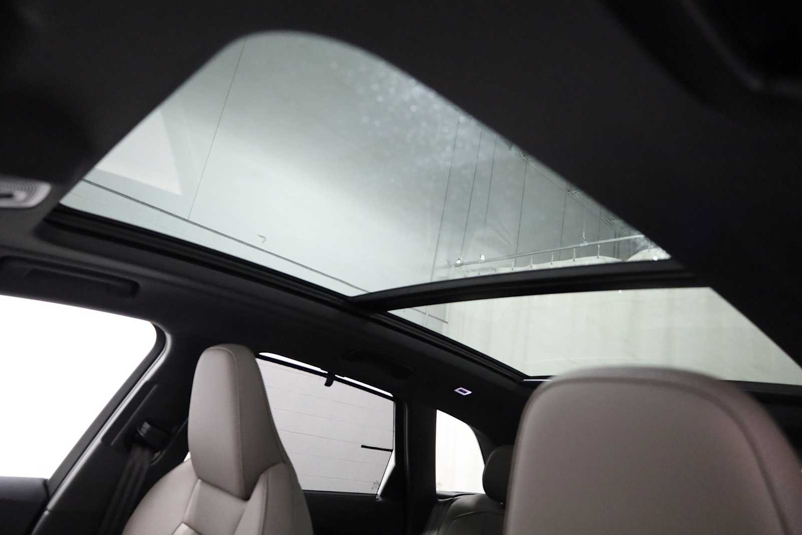 Thumbnail: 2025 Audi Q5 - 19