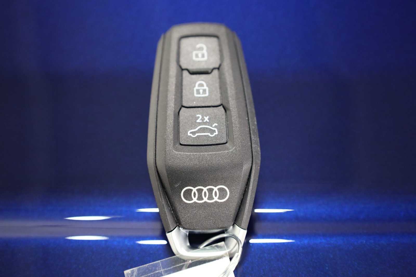 Thumbnail: 2025 Audi Q5 - 40