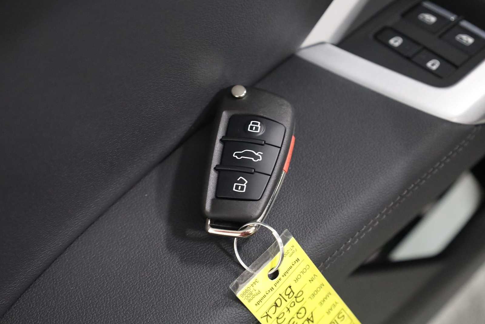 Thumbnail: 2025 Audi Q3 - 39