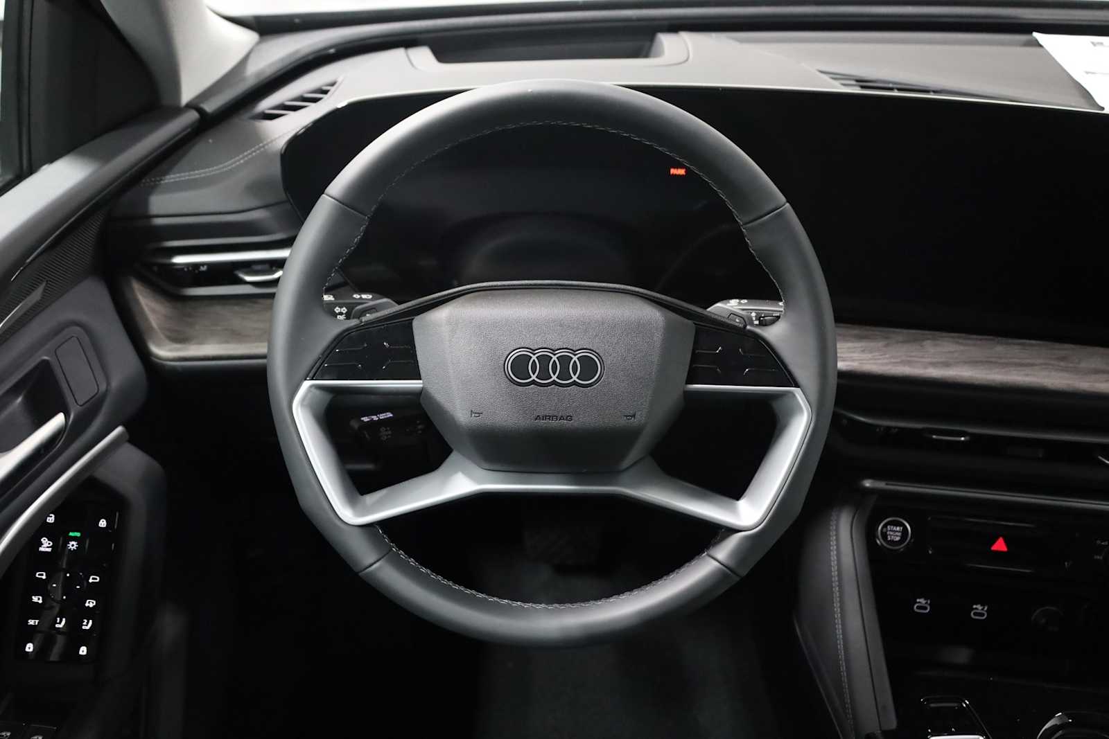 Thumbnail: 2025 Audi Q5 - 23
