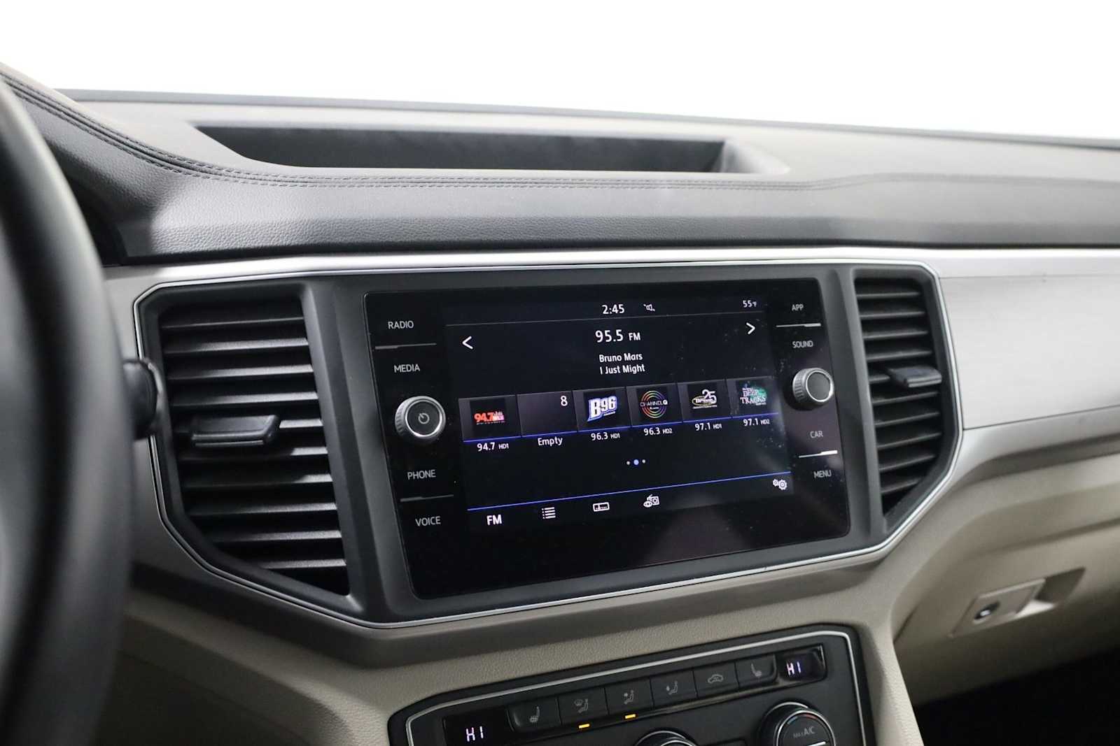 Thumbnail: 2019 Volkswagen Atlas - 29