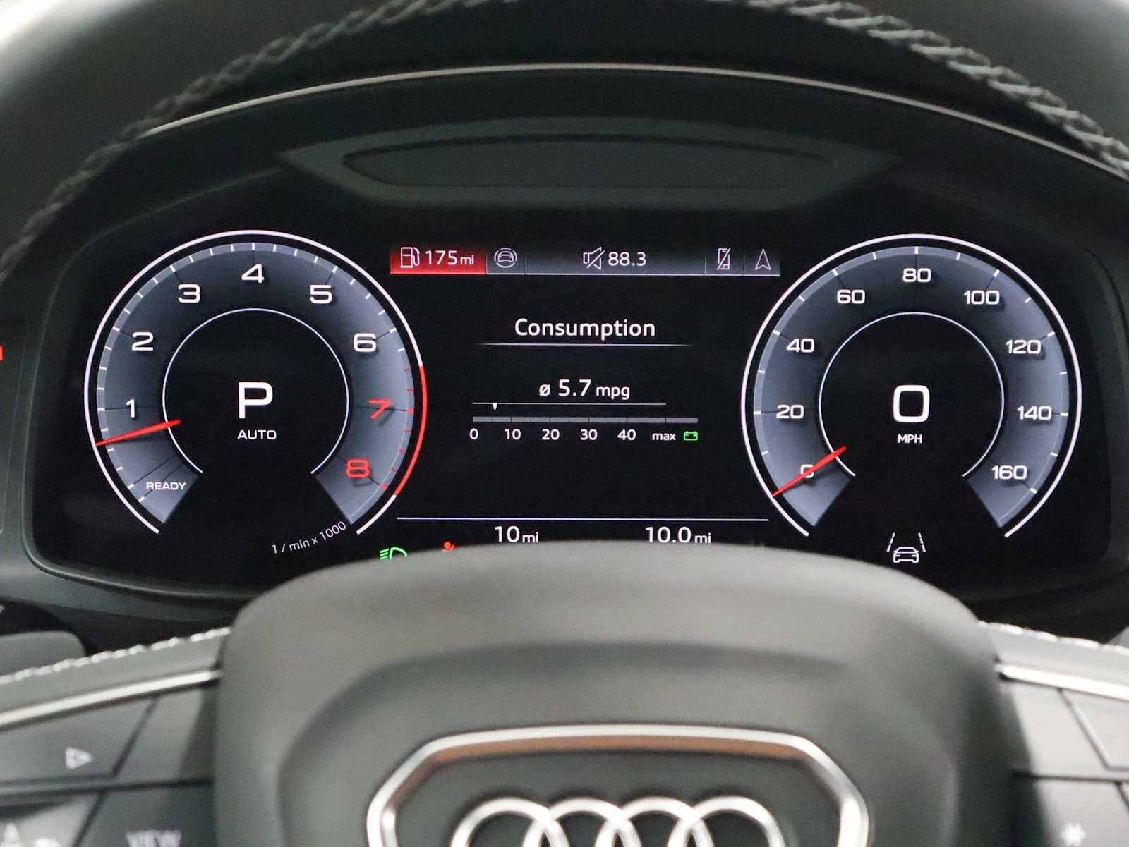 Thumbnail: 2026 Audi Q8 - 22