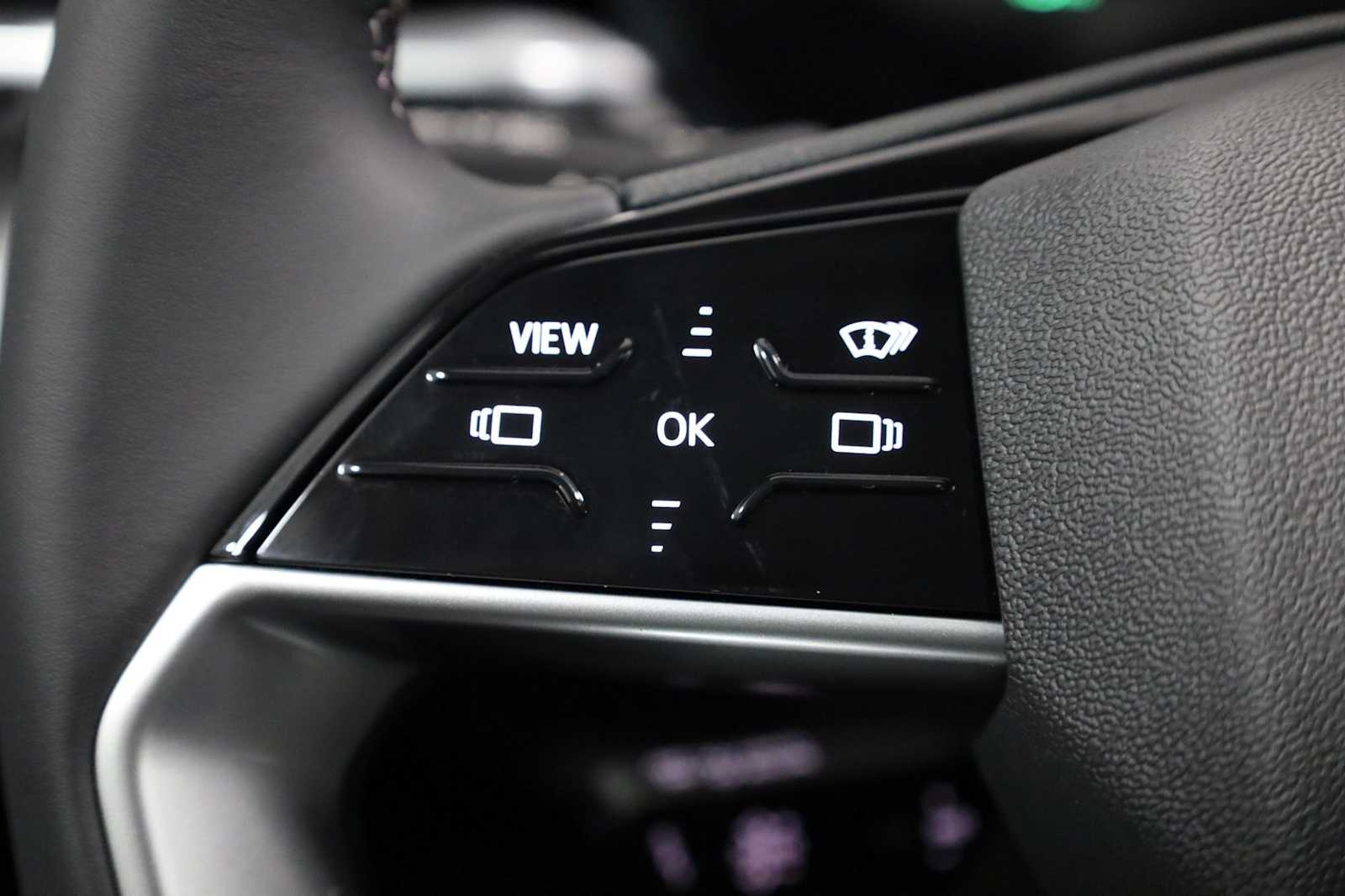 Thumbnail: 2025 Audi A5 - 25