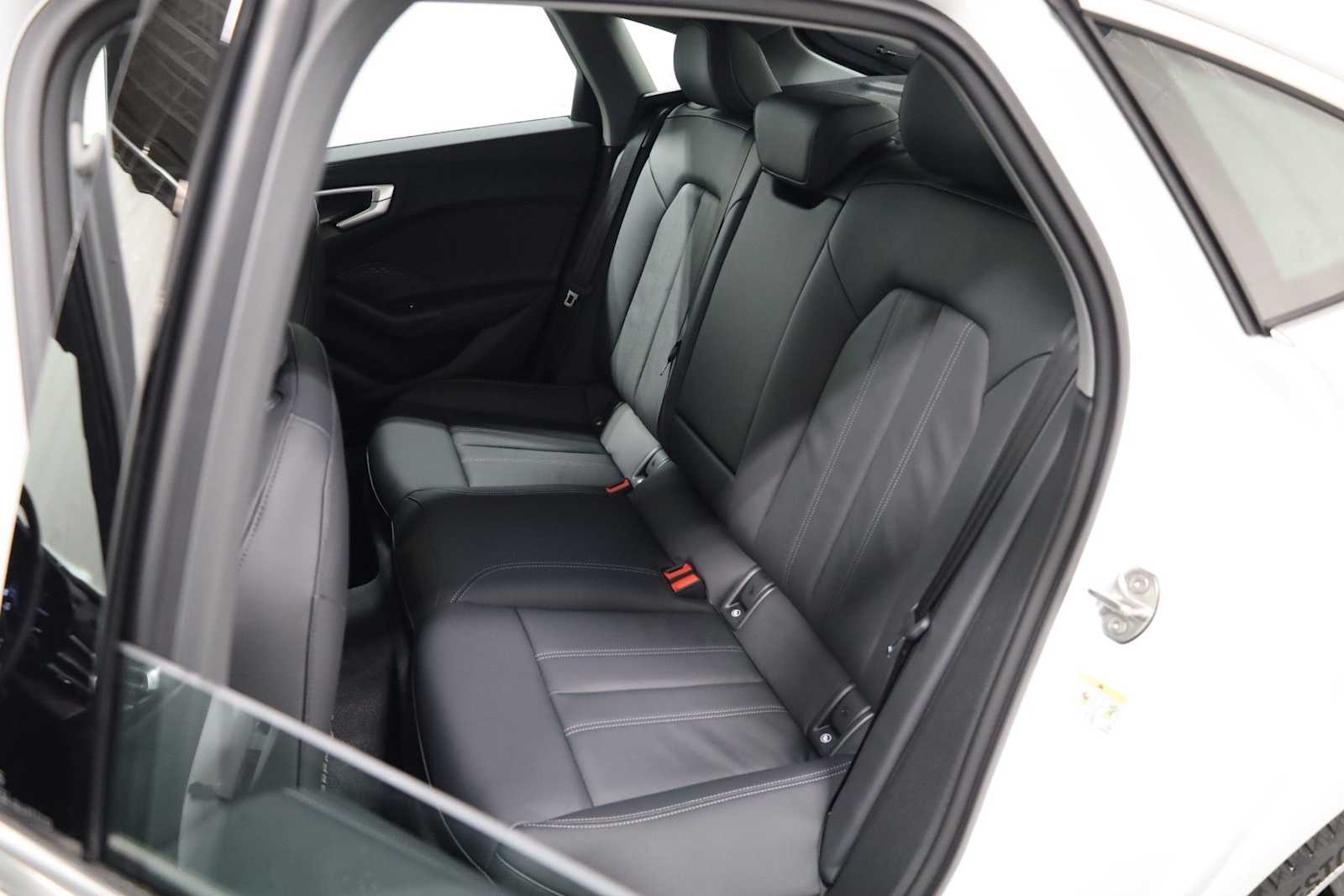 Thumbnail: 2025 Audi A5 - 34