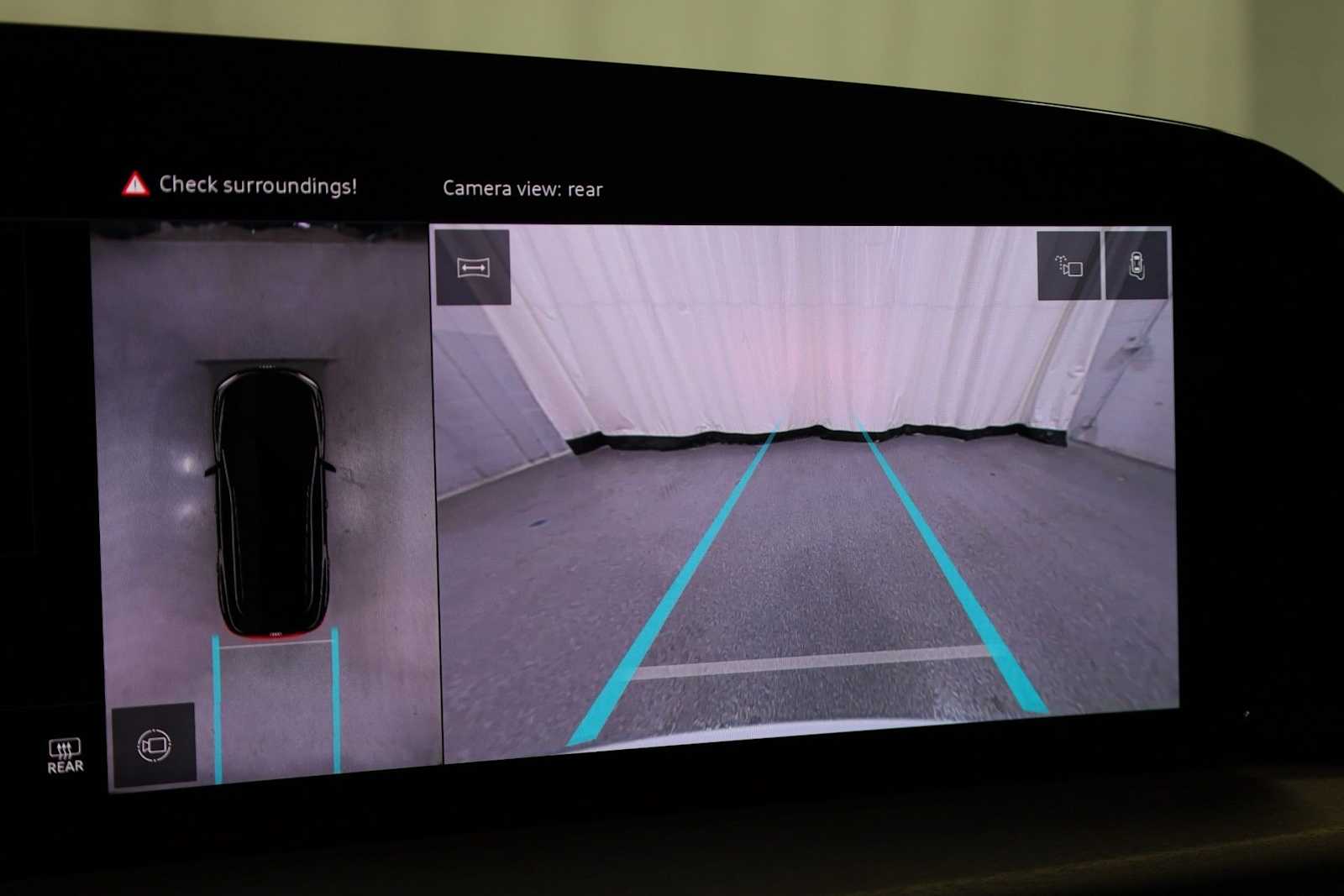 Thumbnail: 2025 Audi Q5 - 31