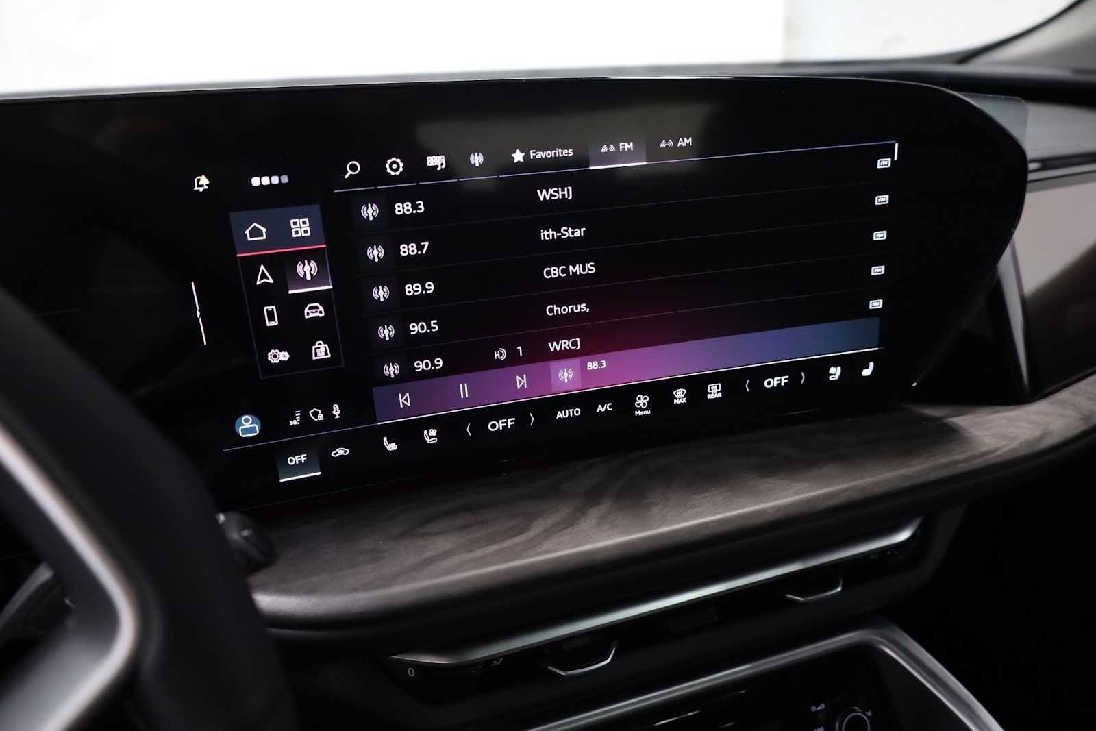 Thumbnail: 2025 Audi Q5 - 31