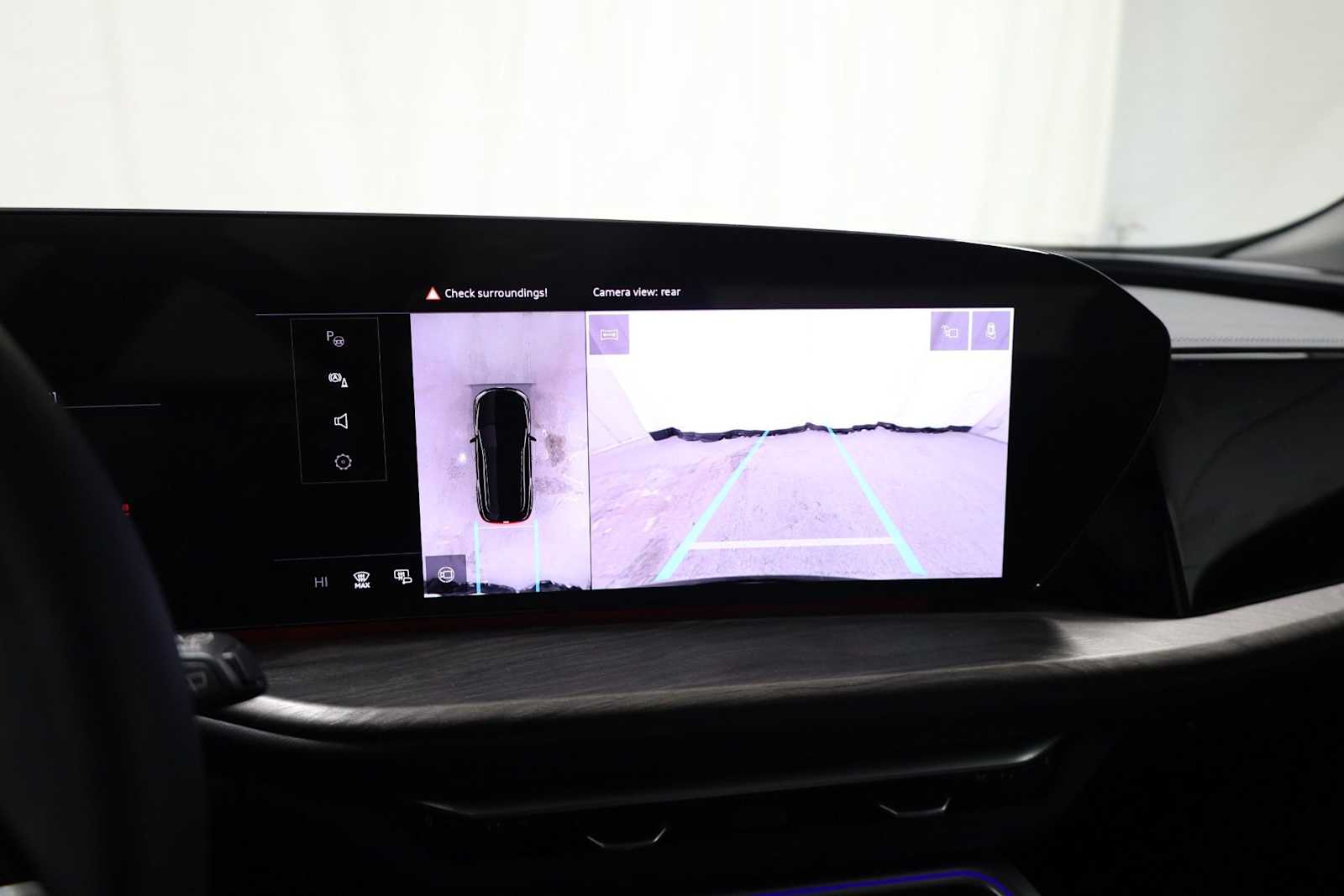 Thumbnail: 2025 Audi Q5 - 31