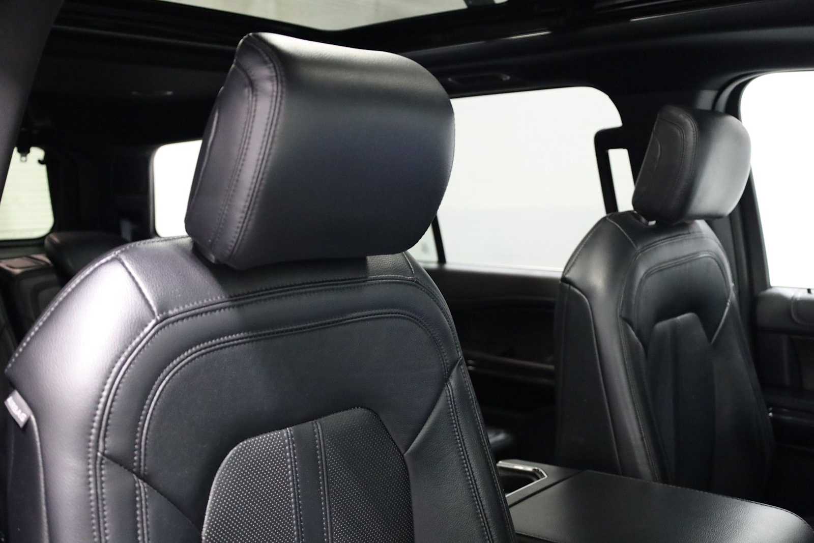 Thumbnail: 2019 Ford Expedition - 21