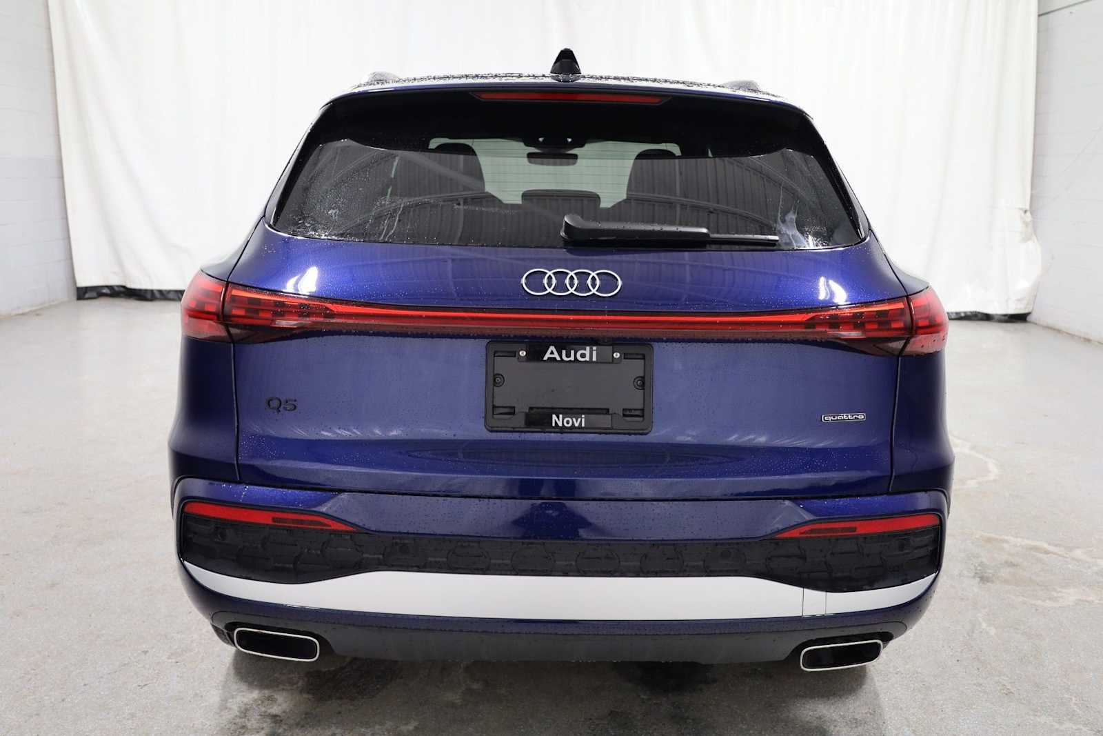 Thumbnail: 2025 Audi Q5 - 7