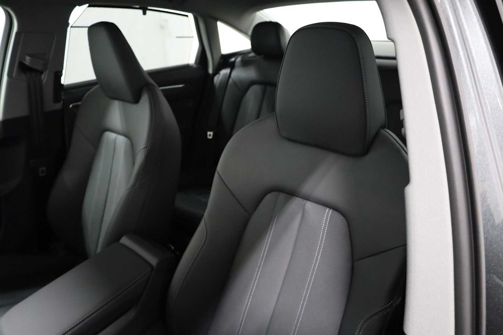 Thumbnail: 2026 Audi A6 - 18