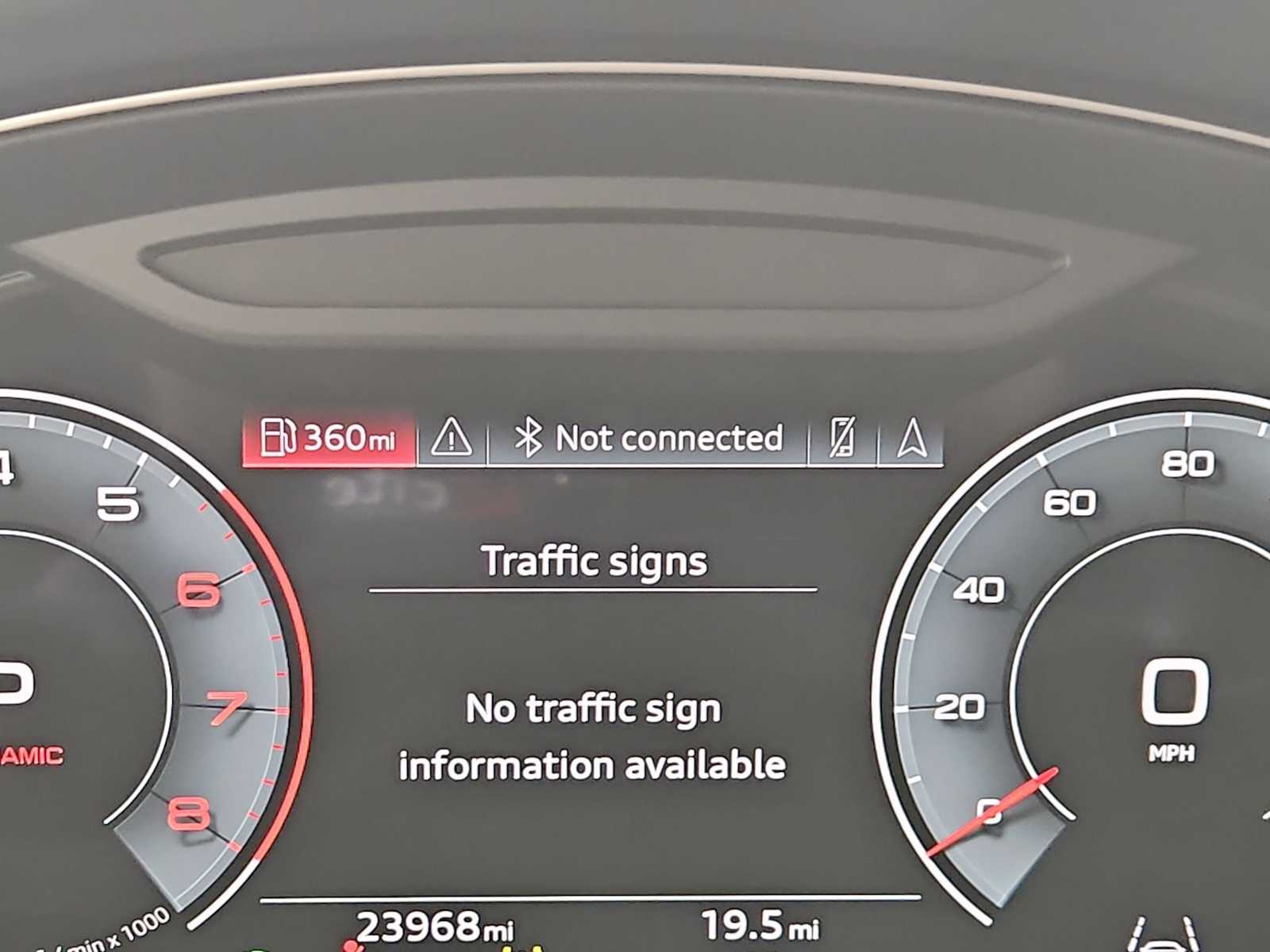 Thumbnail: 2023 Audi Q8 - 22