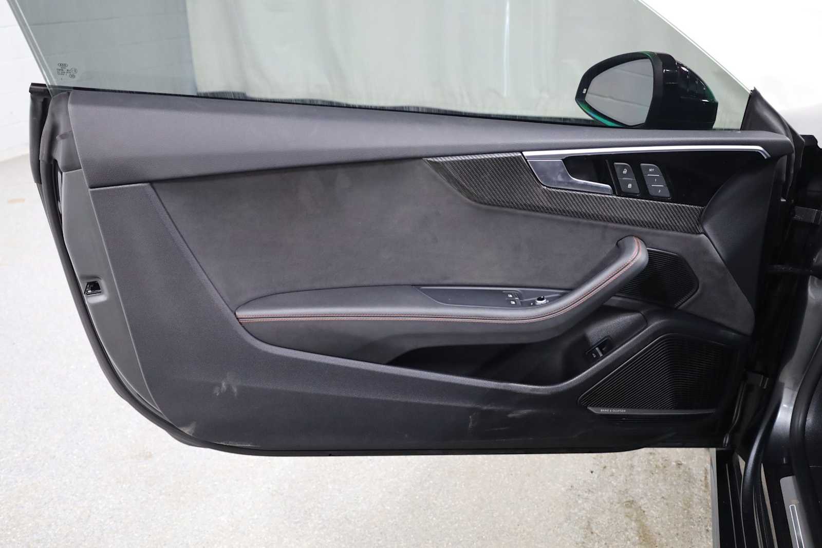 Thumbnail: 2023 Audi S5 - 16