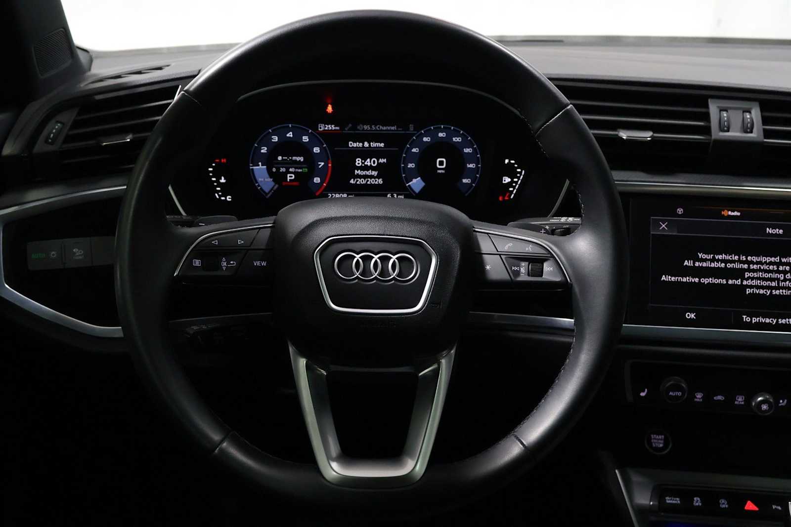 Thumbnail: 2023 Audi Q3 - 22