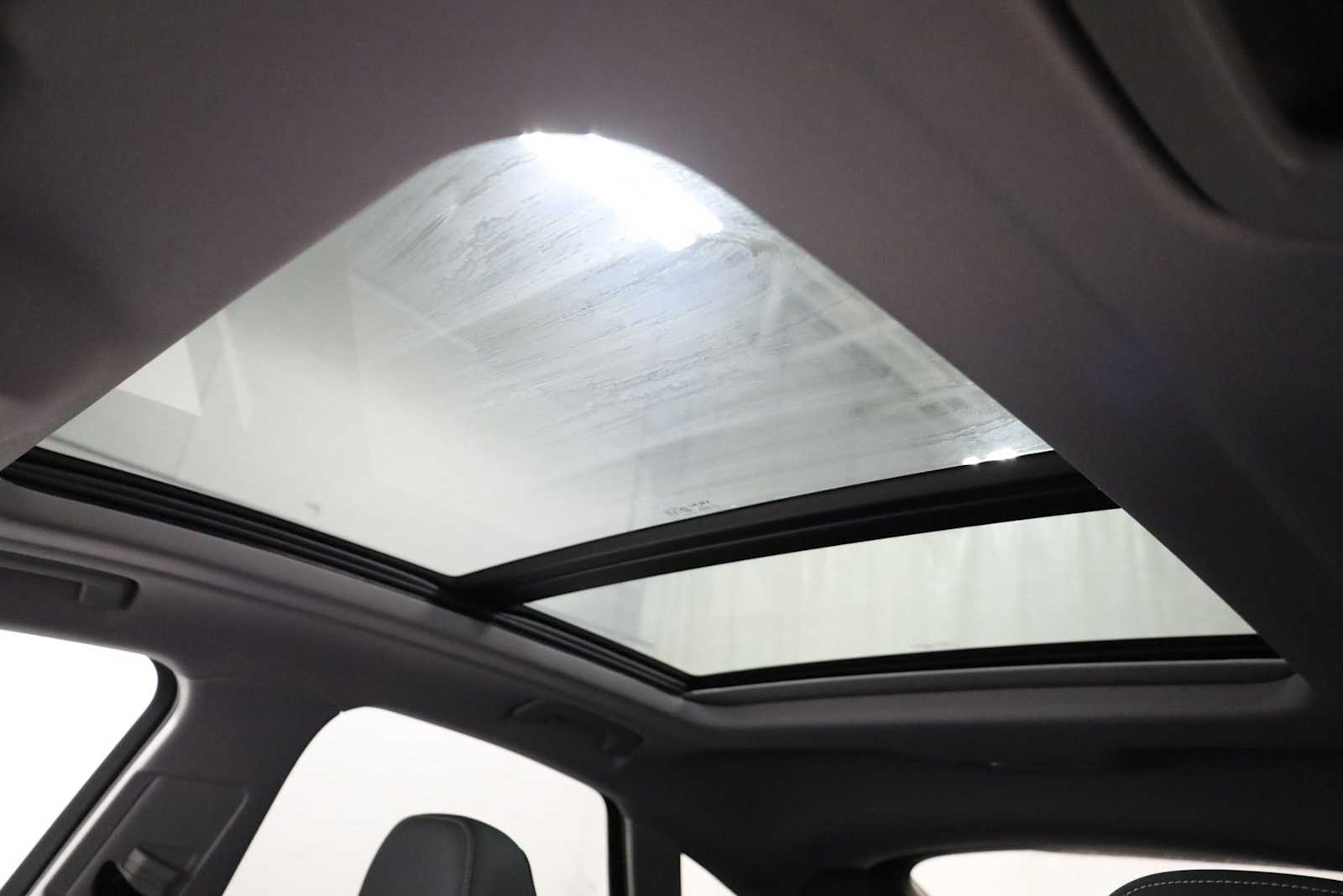 Thumbnail: 2025 Audi Q5 - 19