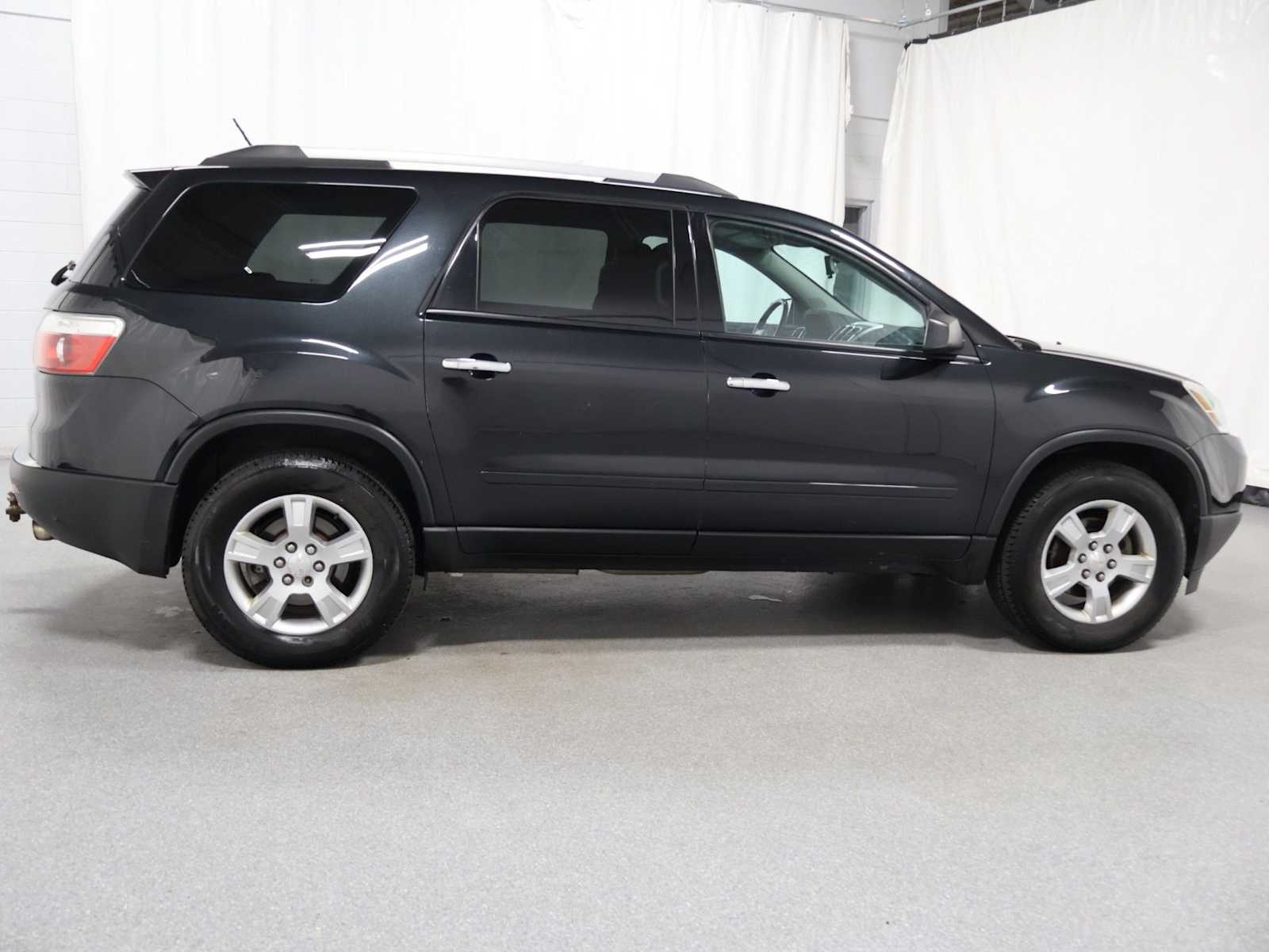 Thumbnail: 2012 GMC Acadia - 10