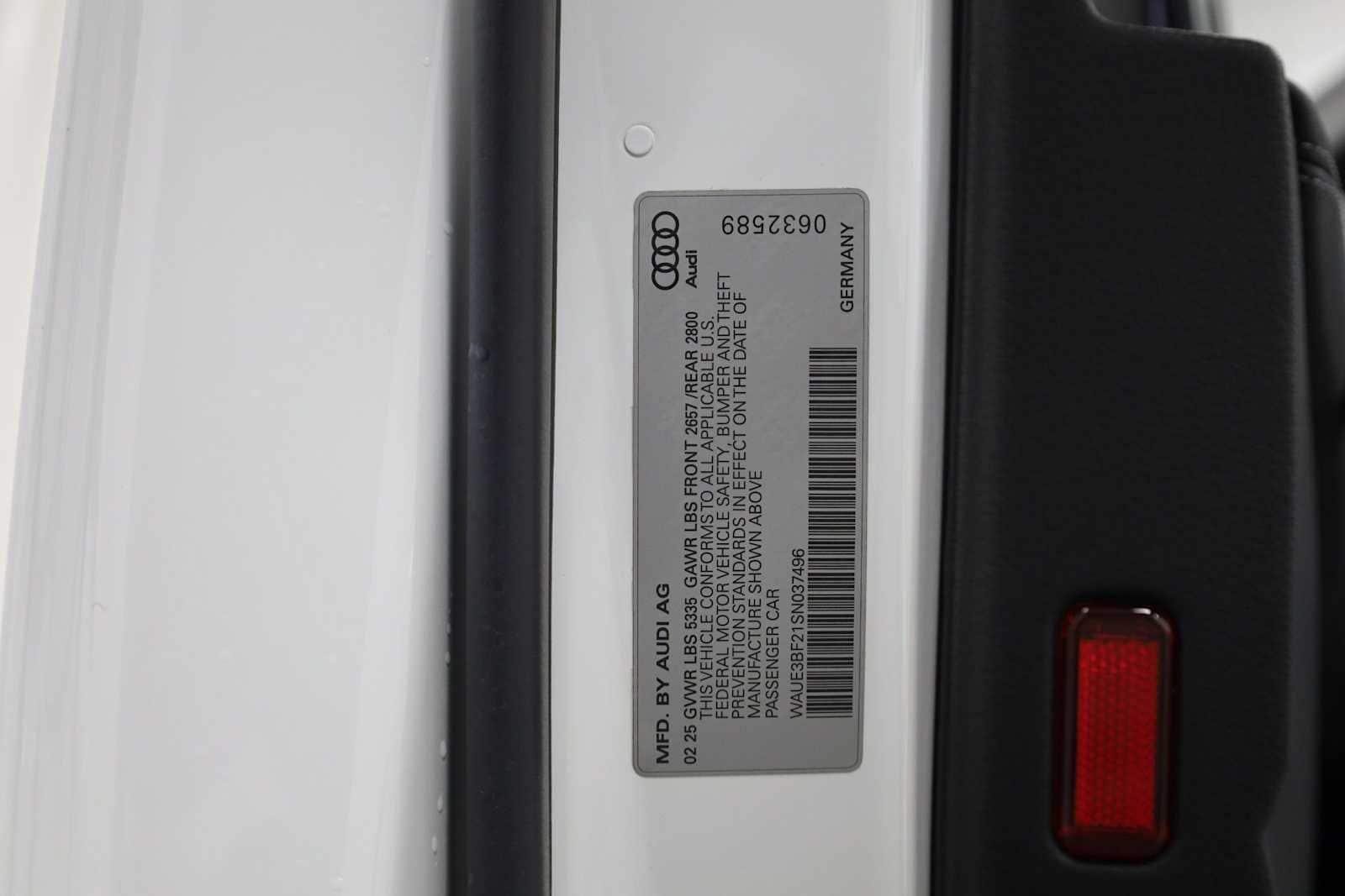 Thumbnail: 2025 Audi A6 - 42