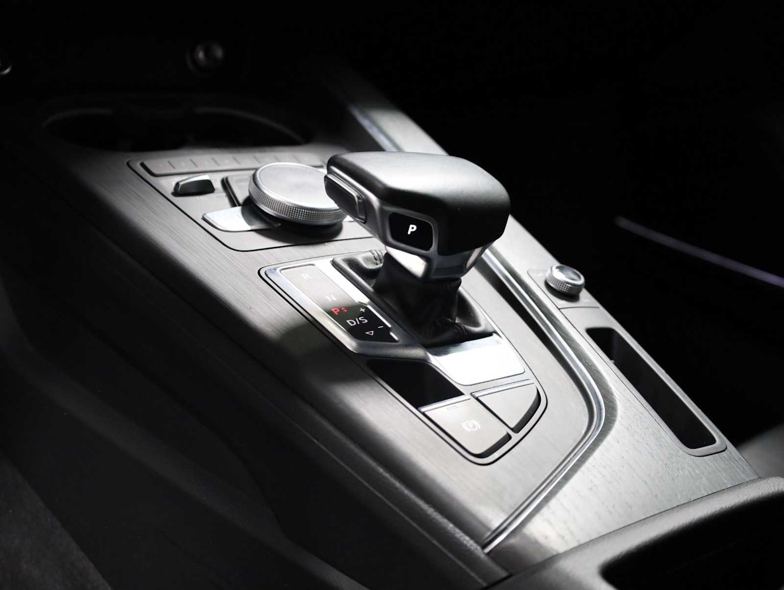 Thumbnail: 2017 Audi A4 - 27