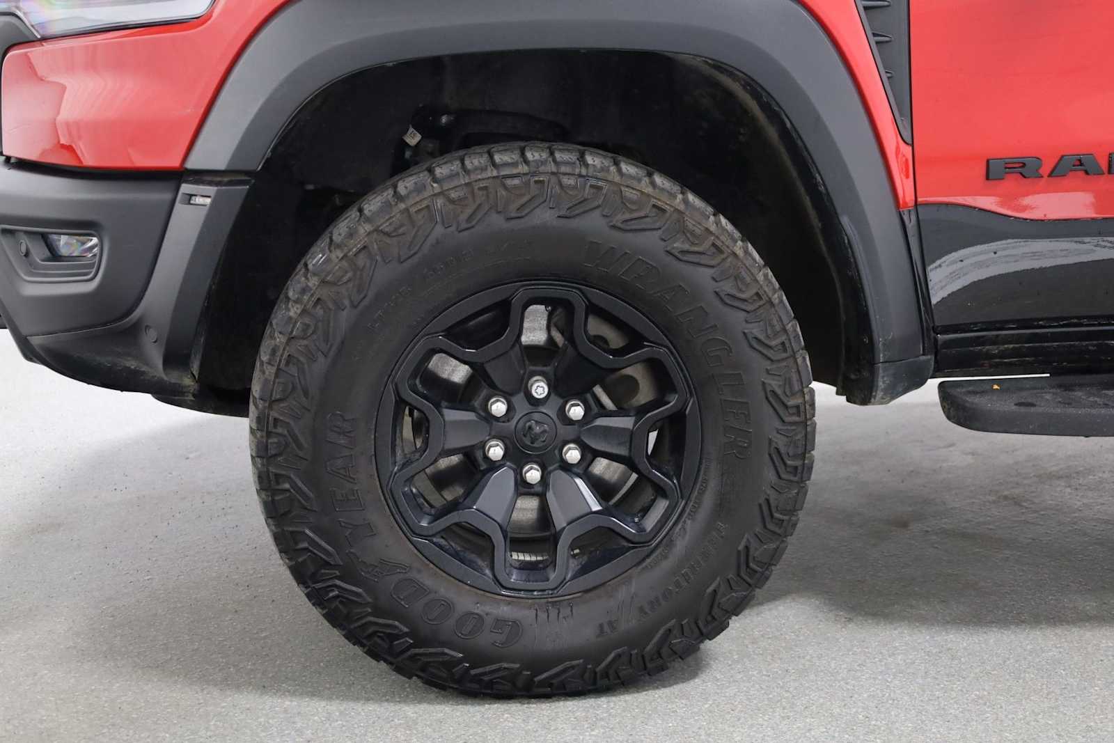 Thumbnail: 2025 RAM 1500 - 35