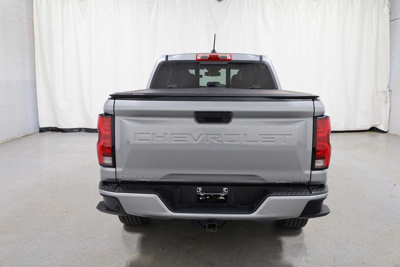 Thumbnail: 2023 Chevrolet Colorado - 7