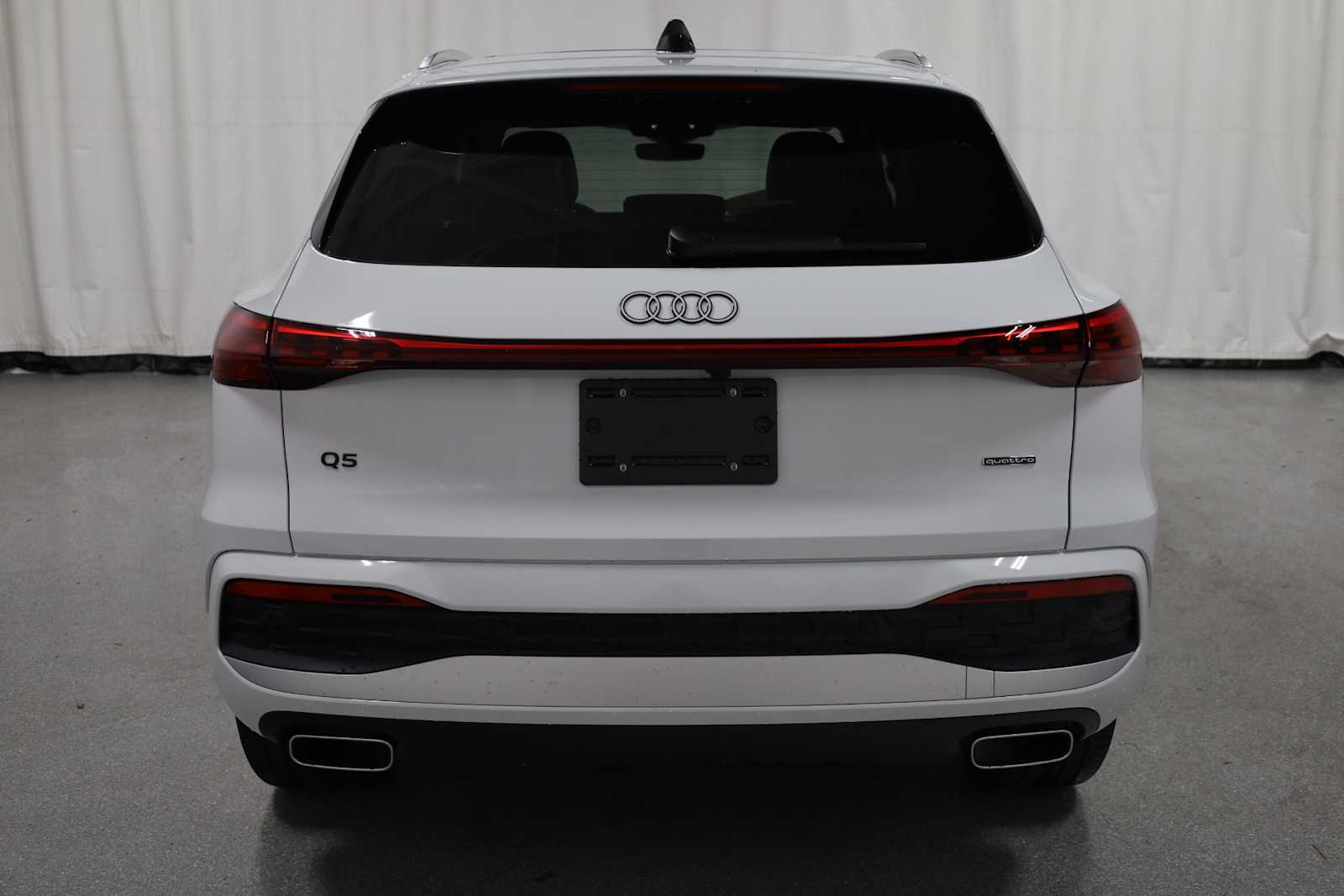 Thumbnail: 2025 Audi Q5 - 7