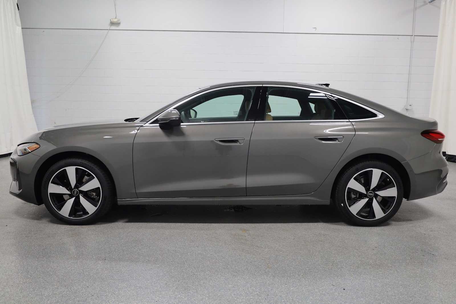 Thumbnail: 2025 Audi A5 - 2