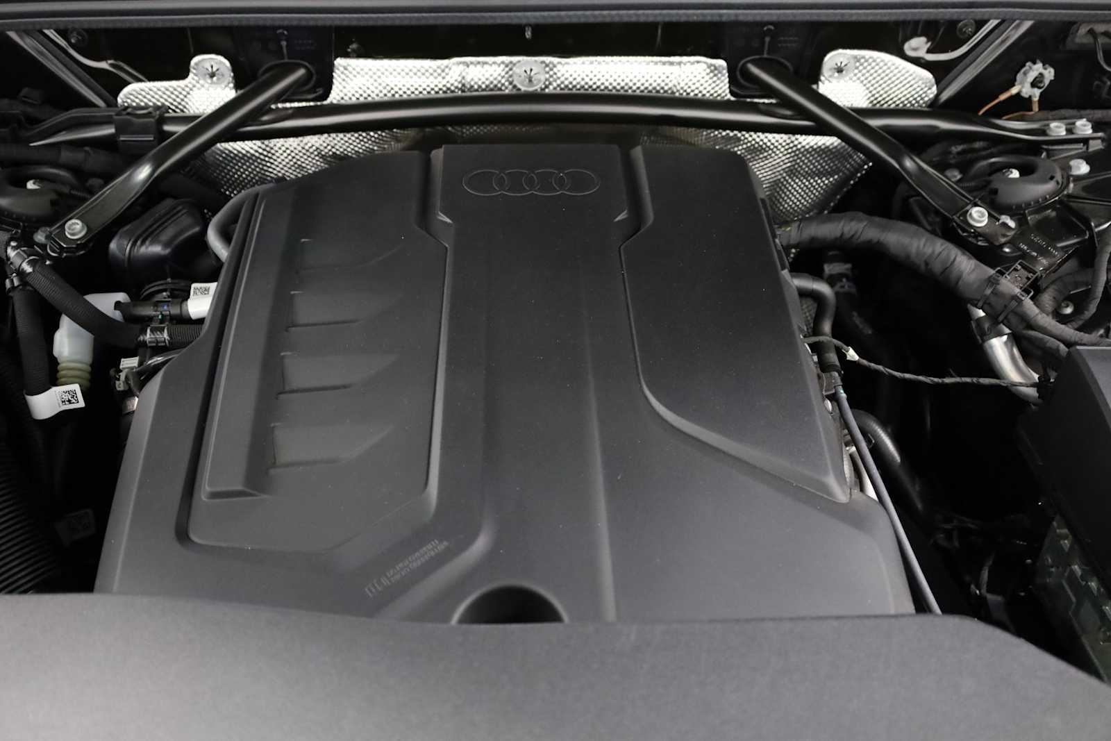 Thumbnail: 2025 Audi Q5 - 41