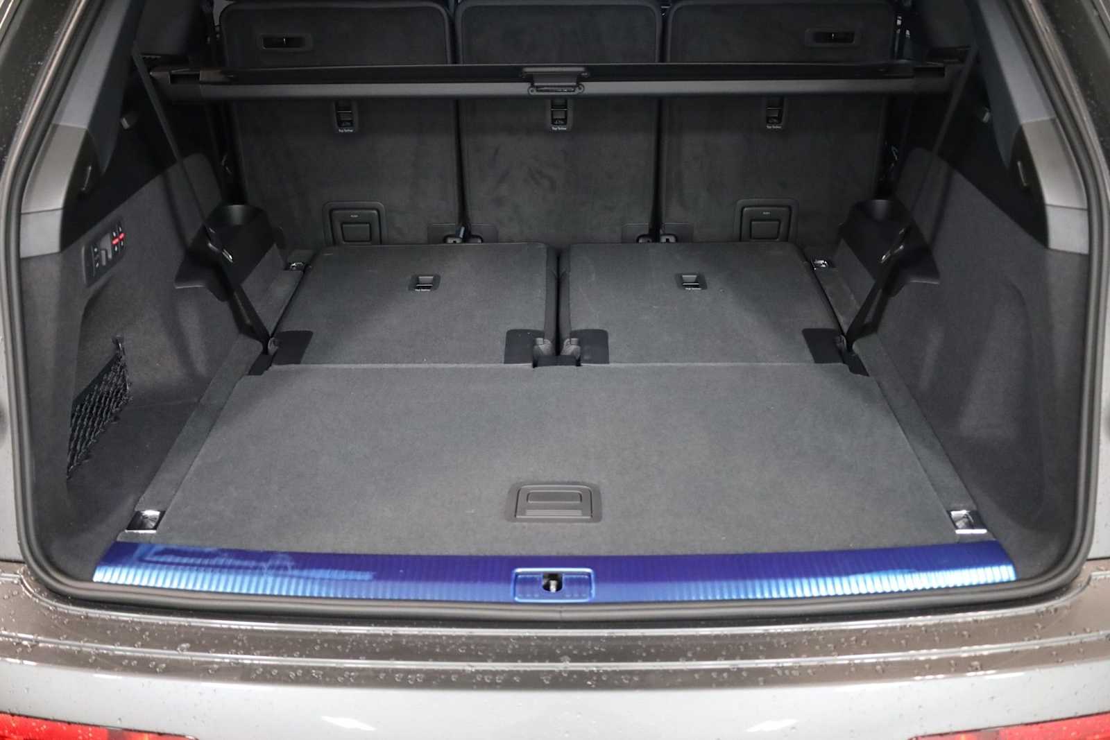 Thumbnail: 2026 Audi Q7 - 39