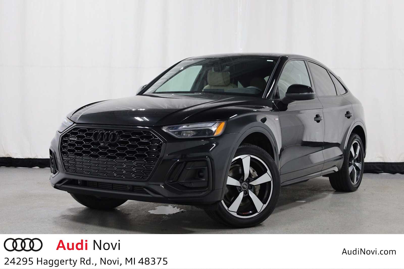 Thumbnail: 2023 Audi Q5 - 1