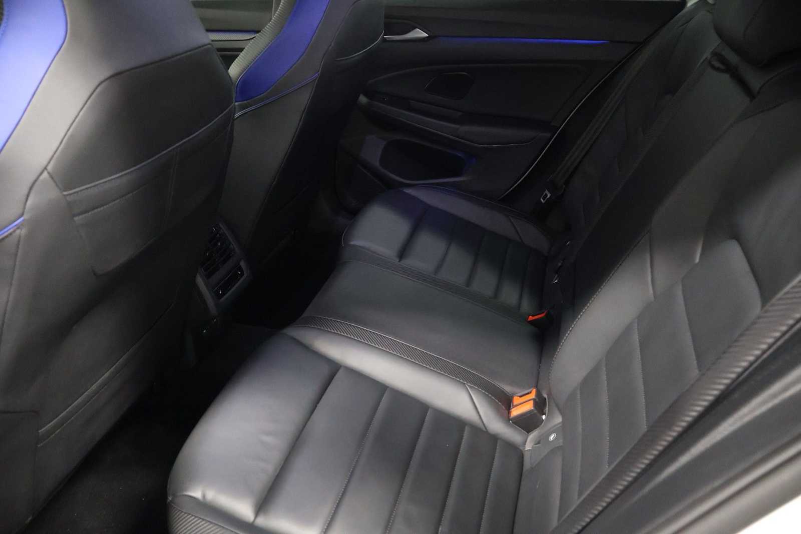 Thumbnail: 2023 Volkswagen Golf - 33