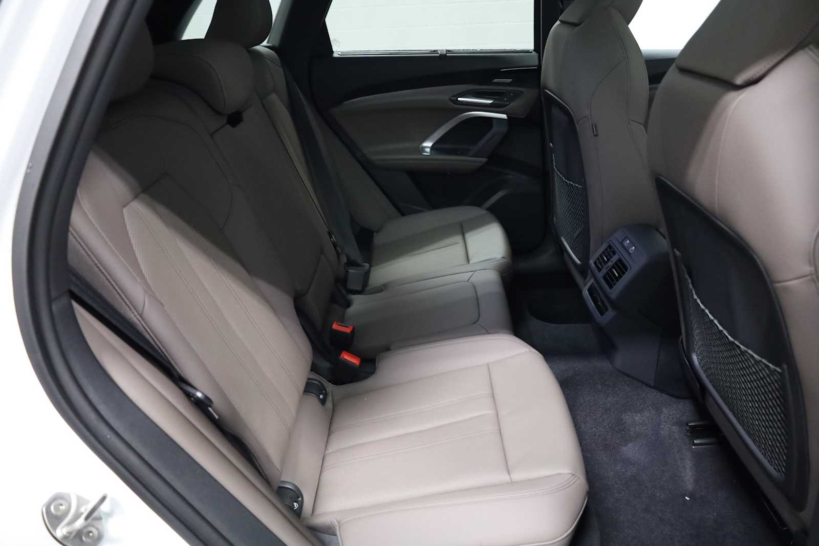 Thumbnail: 2025 Audi Q5 - 35