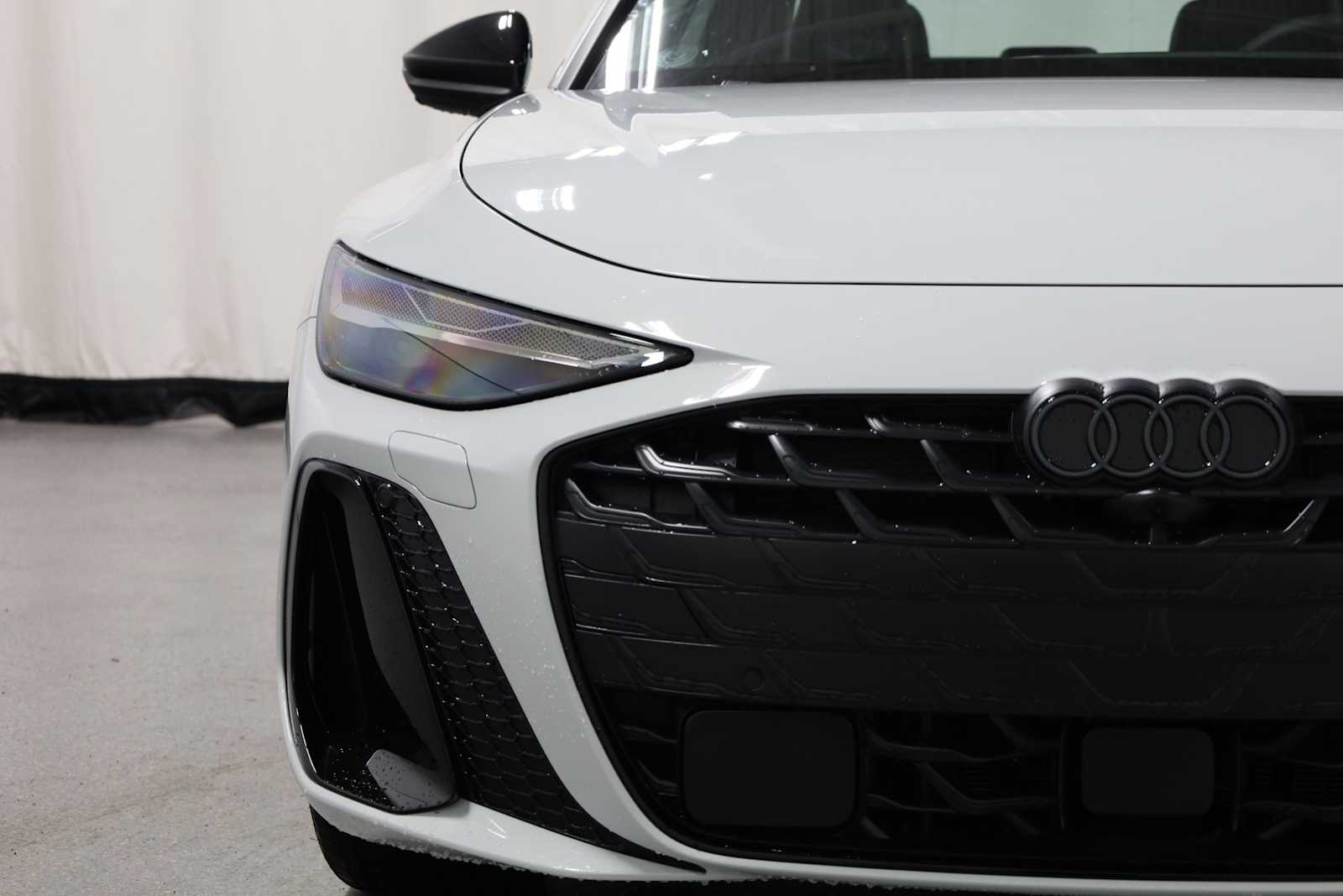 Thumbnail: 2026 Audi A6 - 15