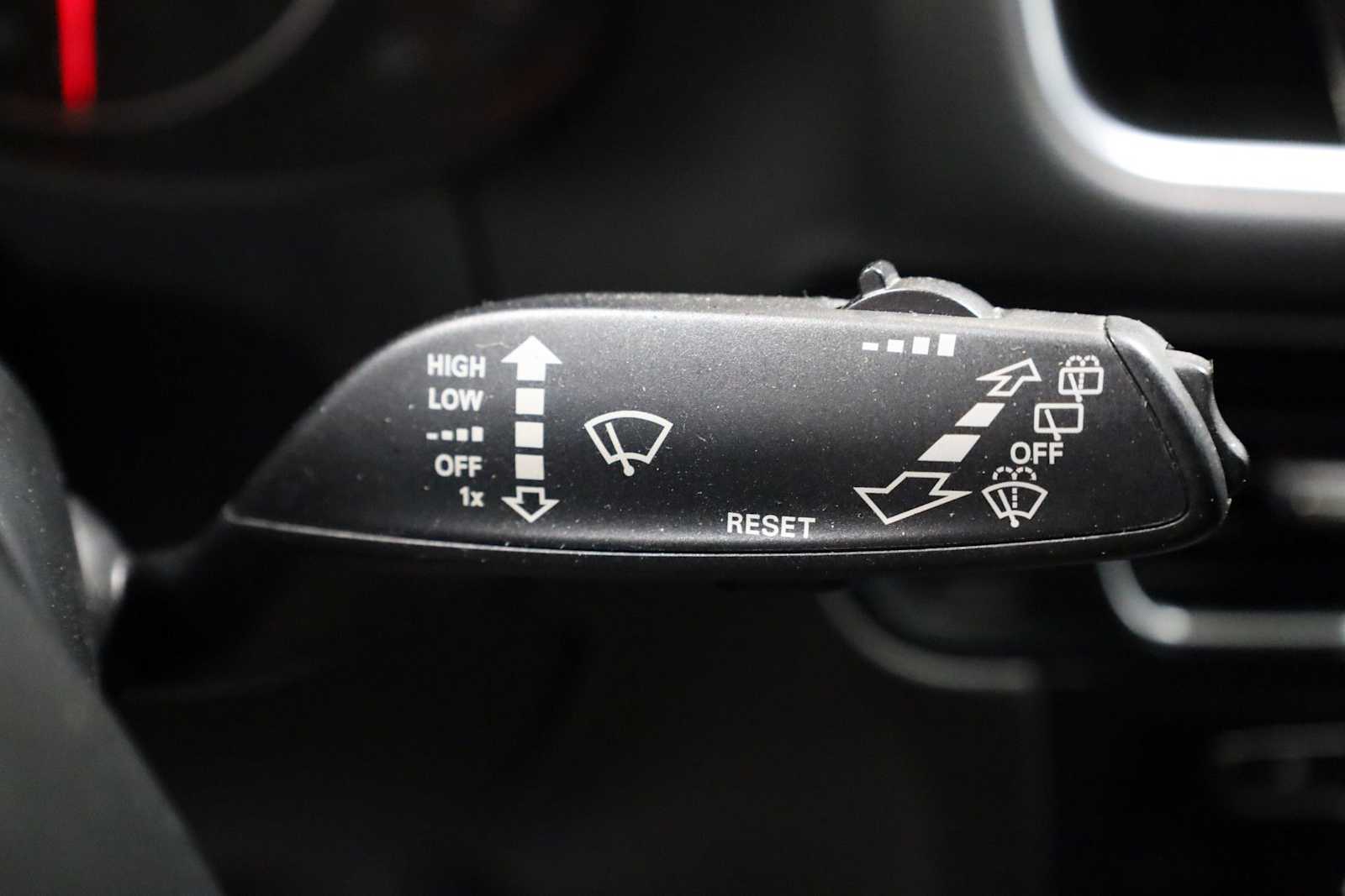 Thumbnail: 2014 Audi Q5 - 28