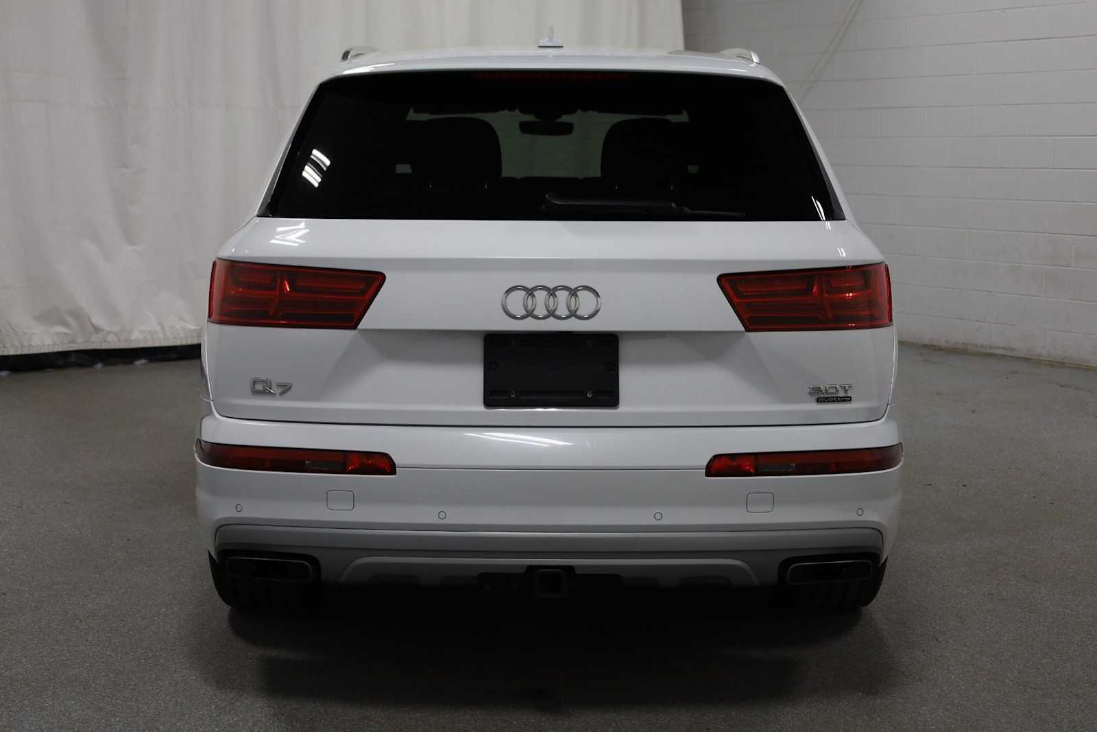 Thumbnail: 2018 Audi Q7 - 7