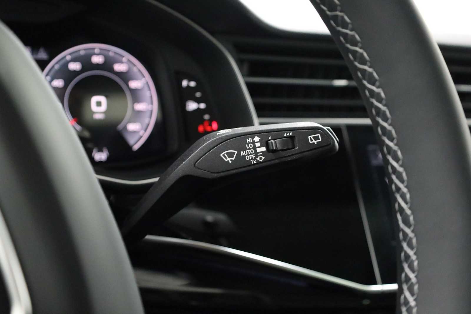 Thumbnail: 2026 Audi Q7 - 28