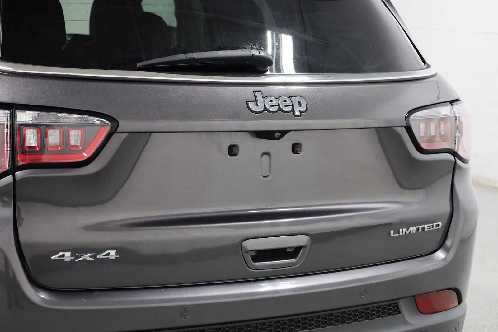 Thumbnail: 2019 Jeep Compass - 8
