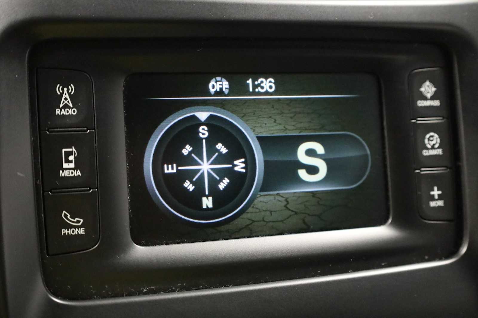 Thumbnail: 2014 Jeep Cherokee - 29