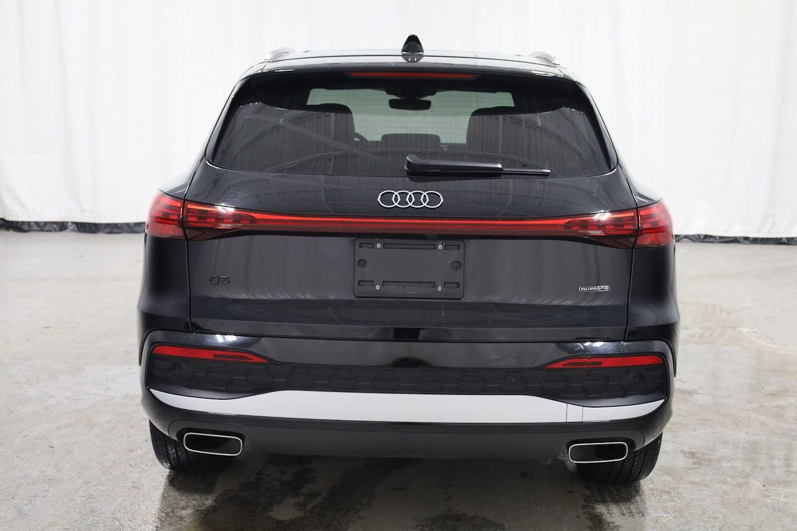 Thumbnail: 2025 Audi Q5 - 7