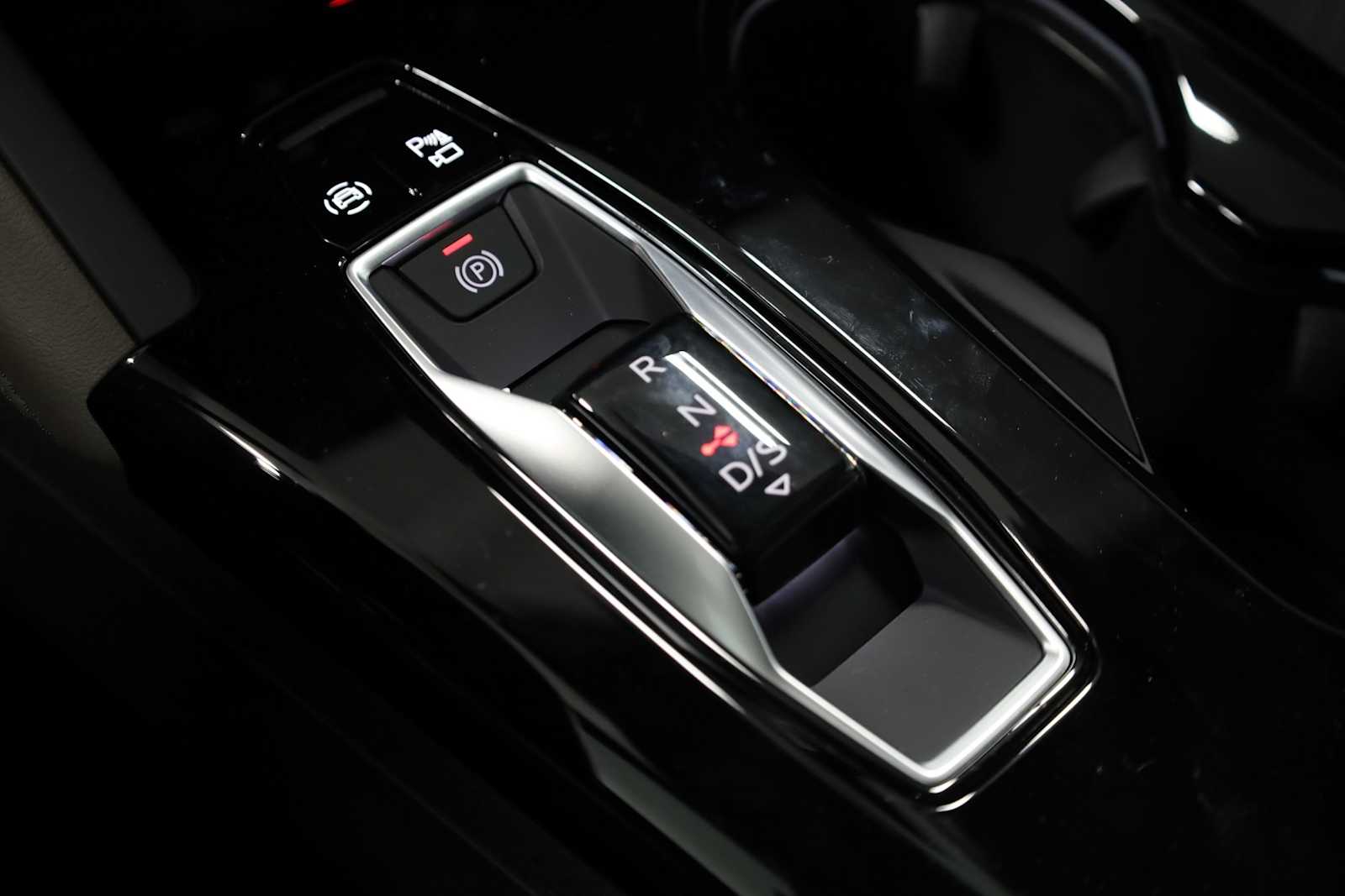 Thumbnail: 2025 Audi Q5 - 26