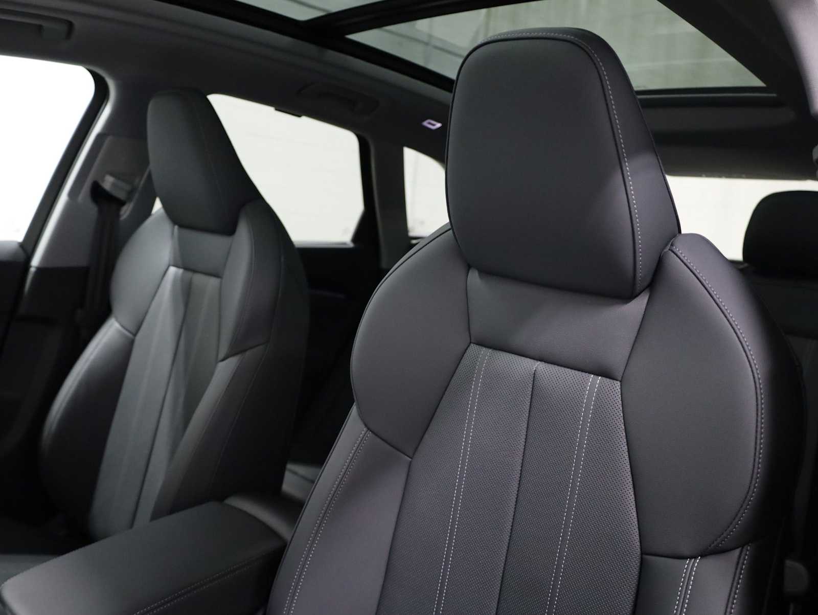 Thumbnail: 2026 Audi Q5 - 18