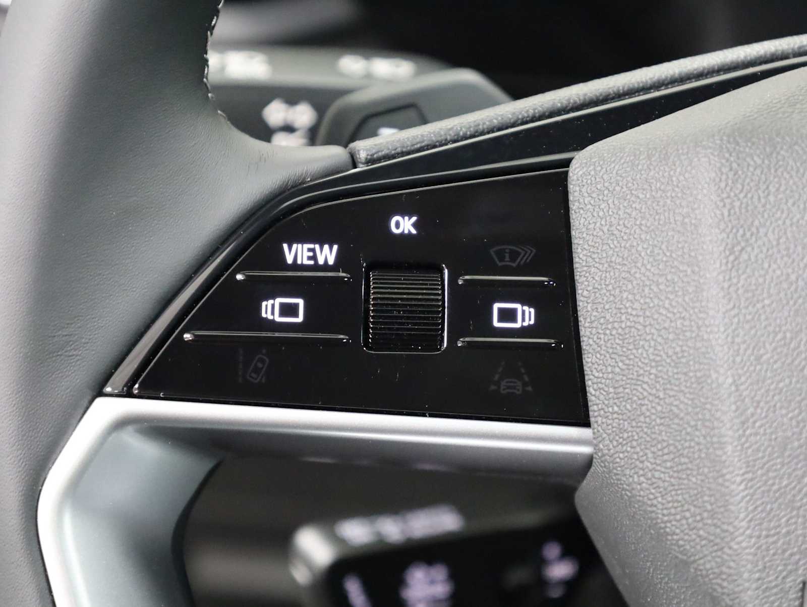 Thumbnail: 2026 Audi Q5 - 24