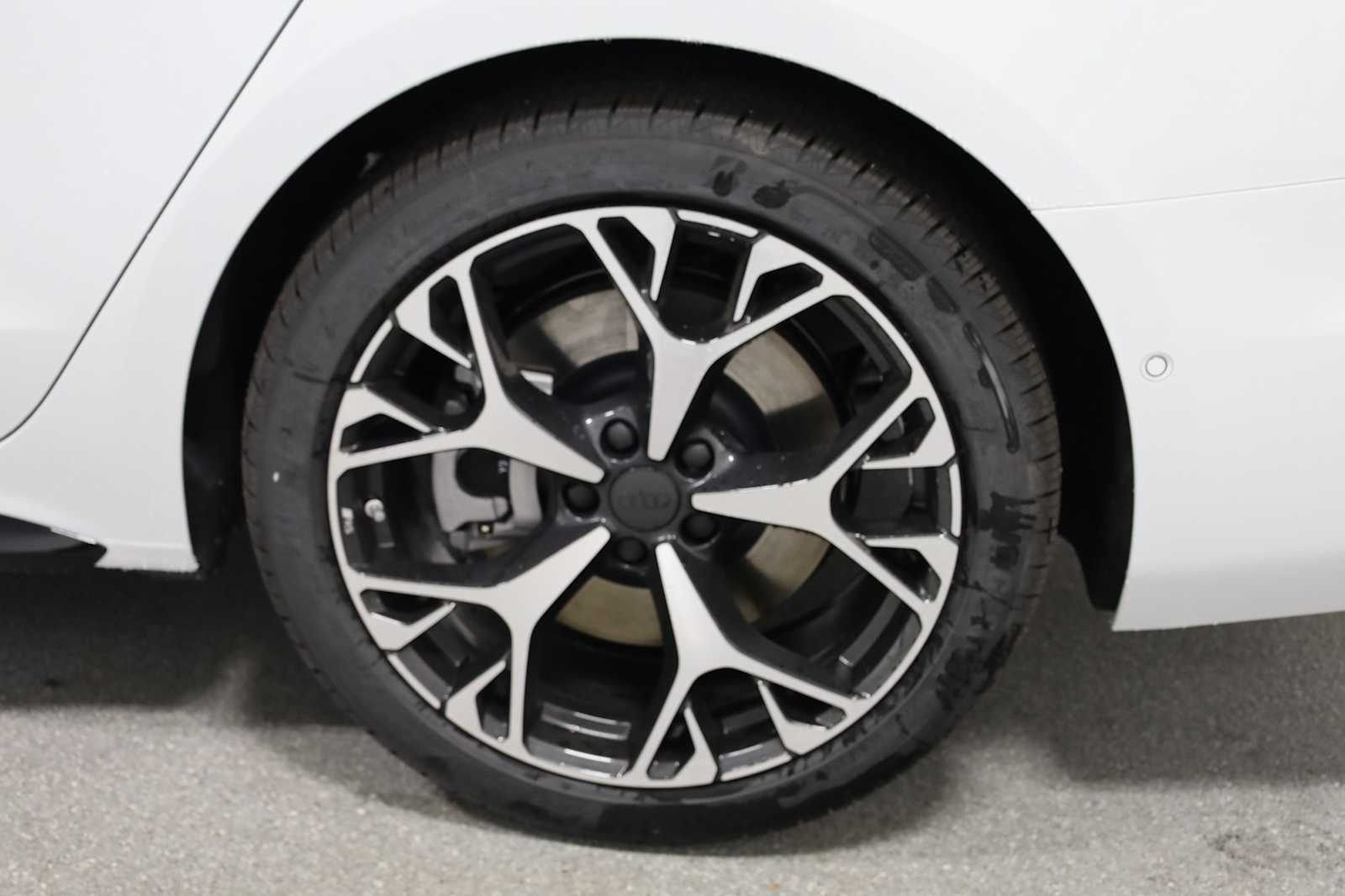 Thumbnail: 2026 Audi A6 - 37