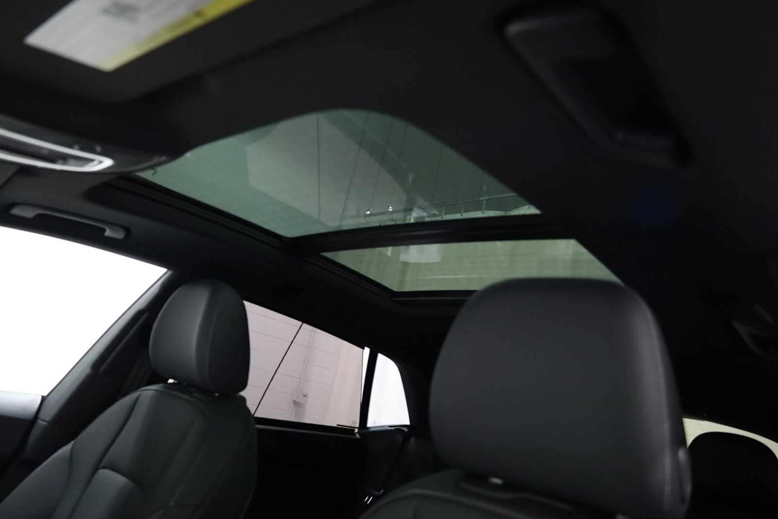 Thumbnail: 2026 Audi Q8 - 27