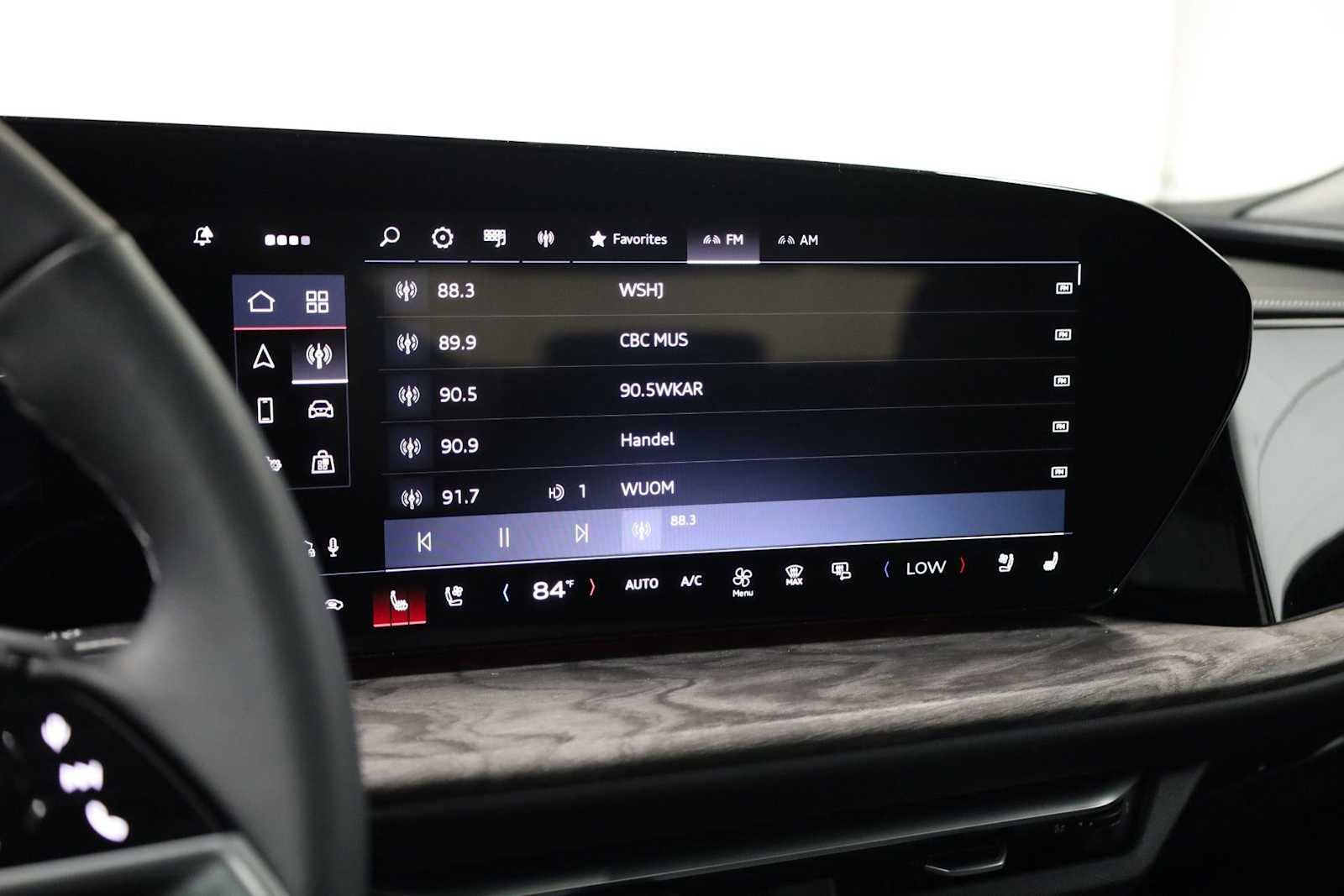 Thumbnail: 2025 Audi Q5 - 29