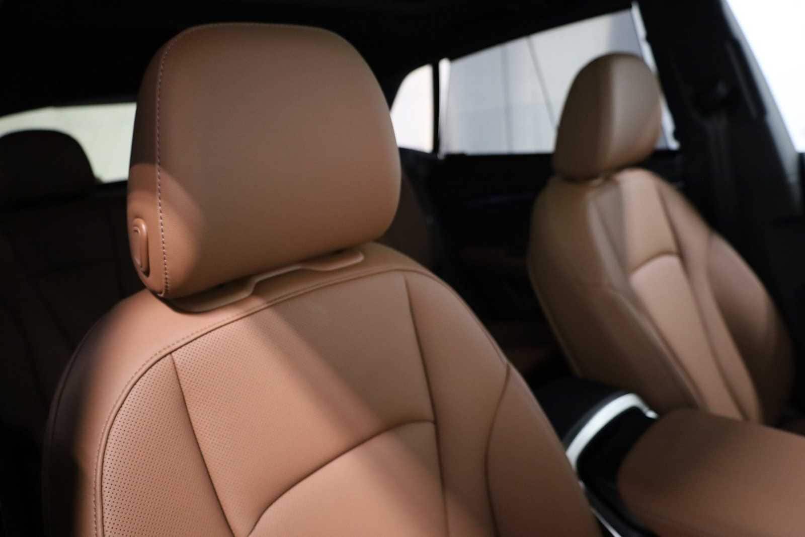 Thumbnail: 2026 Audi Q8 - 20