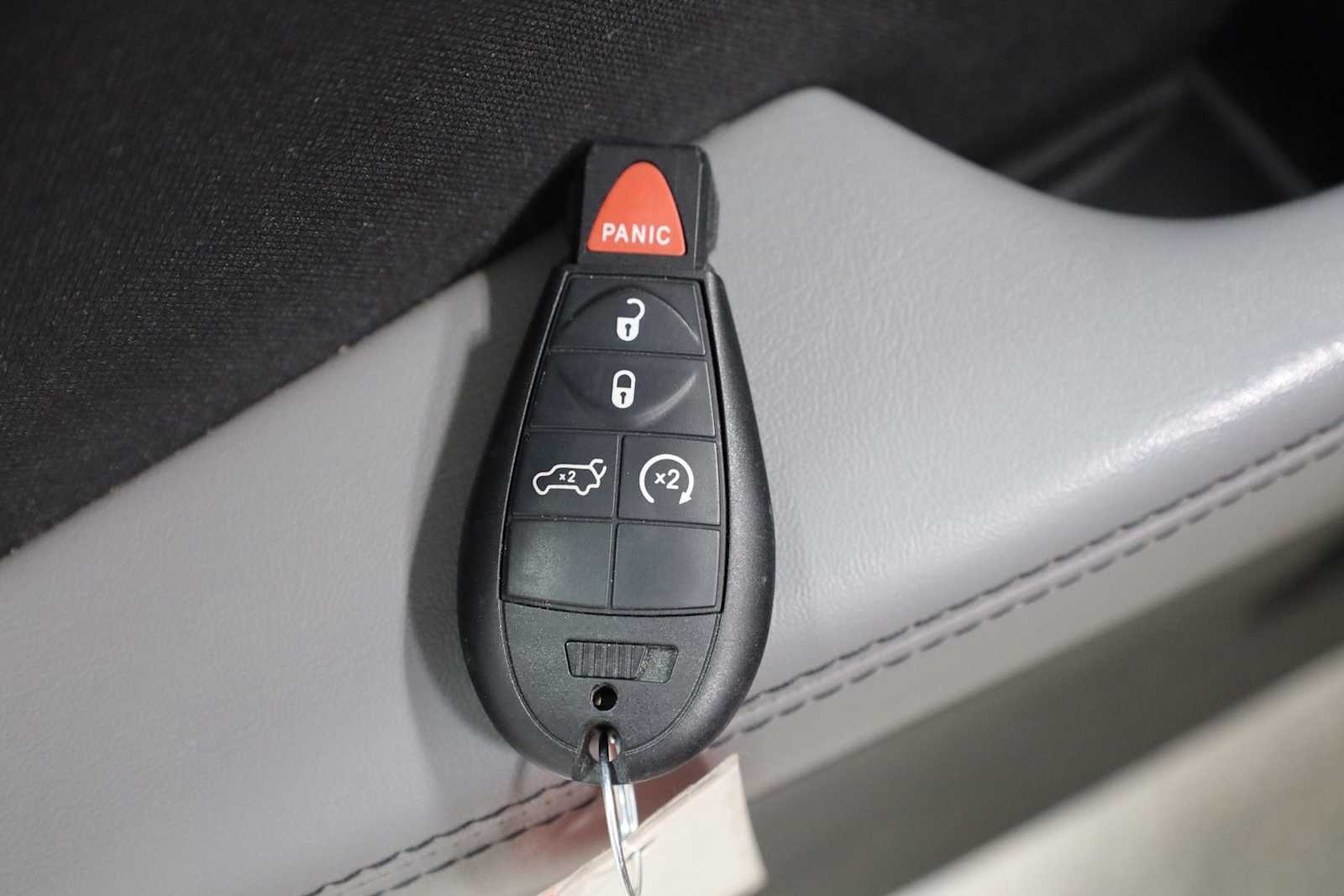 Thumbnail: 2014 Jeep Cherokee - 38